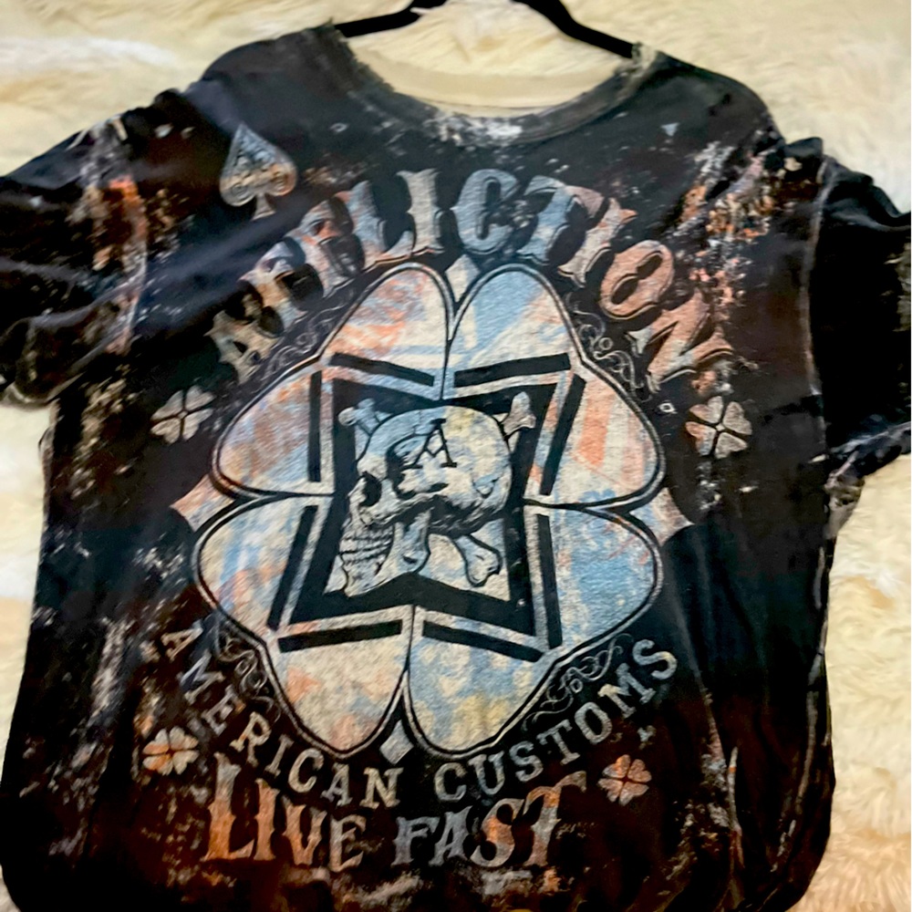 Affliction t shirt,